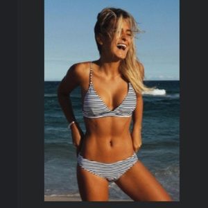 NWT cupshe bathing suit